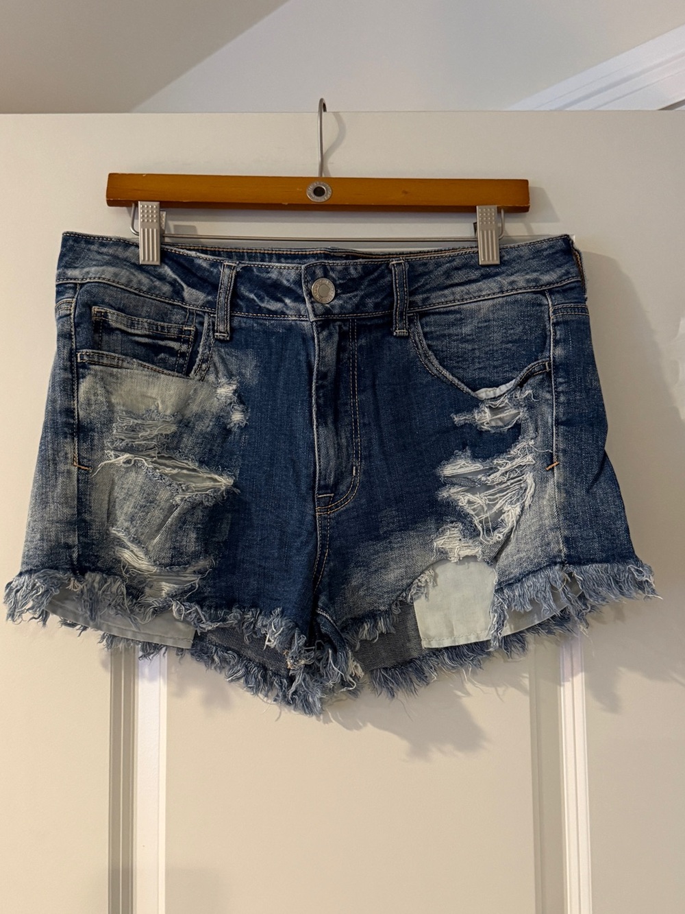 American Eagle Outfitters Distressed Dark Blue Frayed Hem Denim Shorts